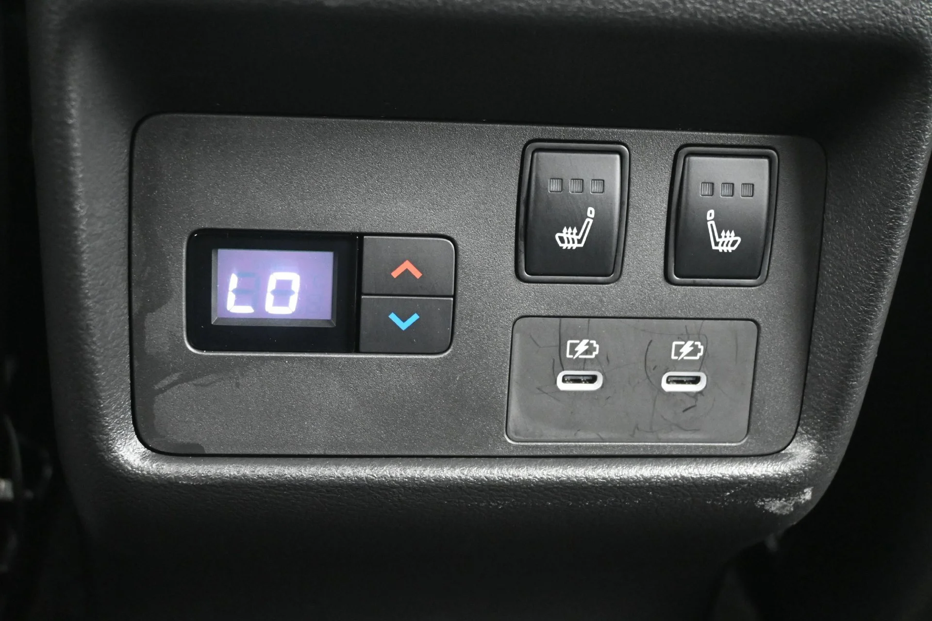 Used 2026 Deep Ocean Blue Pearl Nissan Platinum image 18