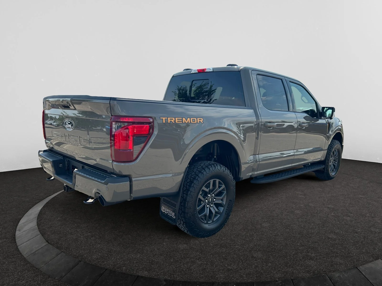 New 2026 Marsh Grey Ford Tremor image 5