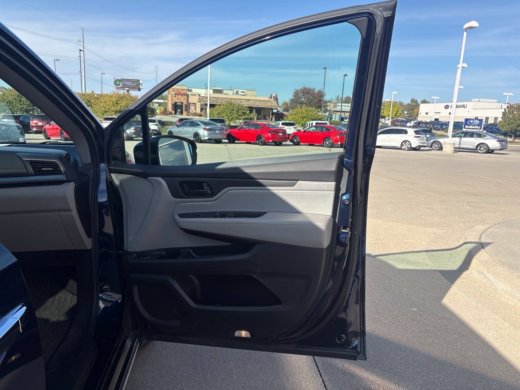 Used 2021 Blue Honda EX-L image 26