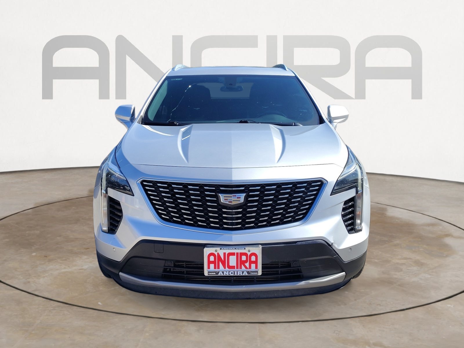 Used 2019 Radiant Silver Metallic Cadillac FWD Premium Luxury image 5