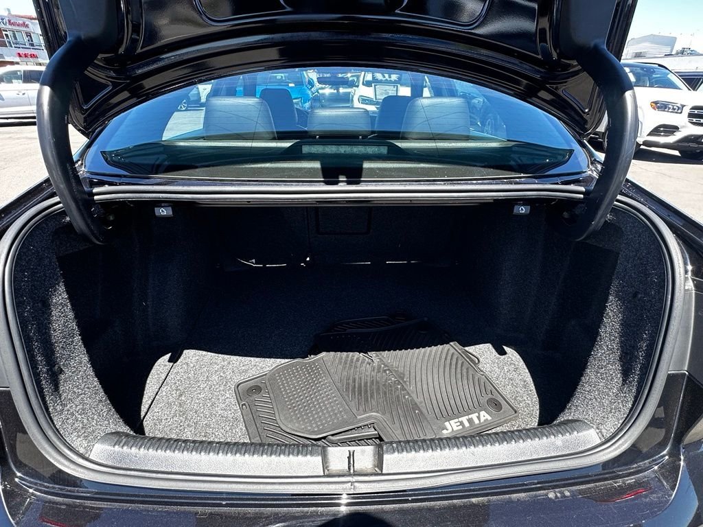 Used 2017 Deep Black Volkswagen GLI image 12