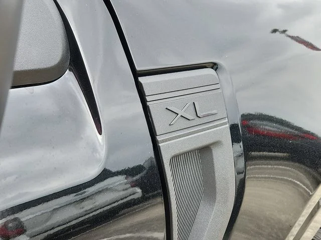 New 2026 Shadow Black Ford XL image 12
