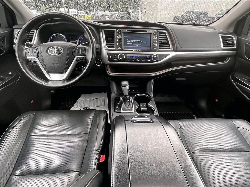 Used 2018 Silver Toyota Limited image 22