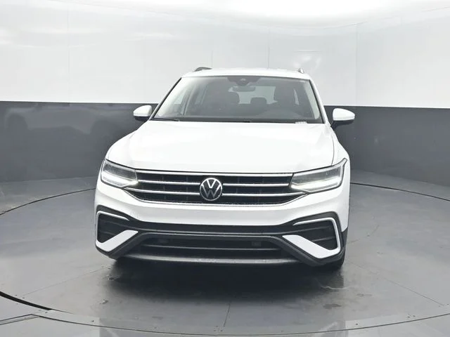 Used 2022 White Volkswagen 2.0T S image 40