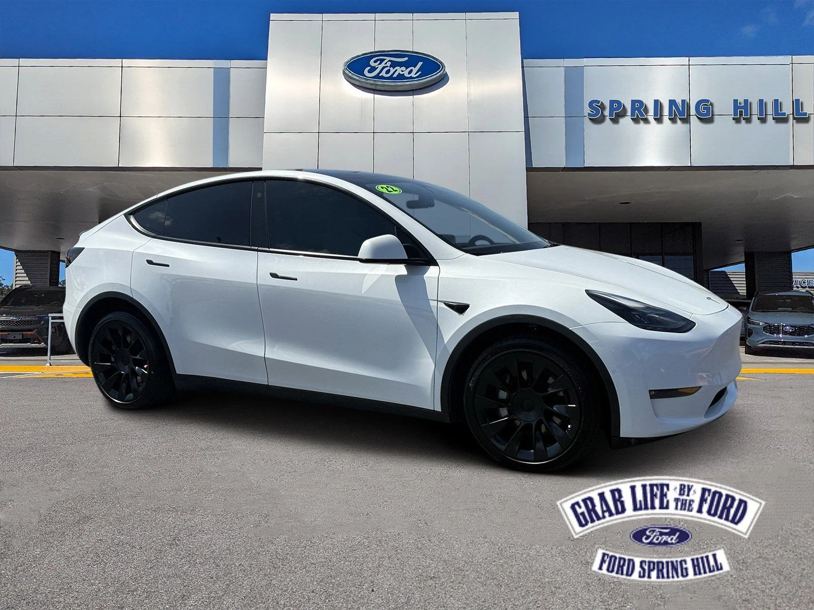 2022 Tesla Model Y Long Range Dual Motor All-Wheel Drive's photo