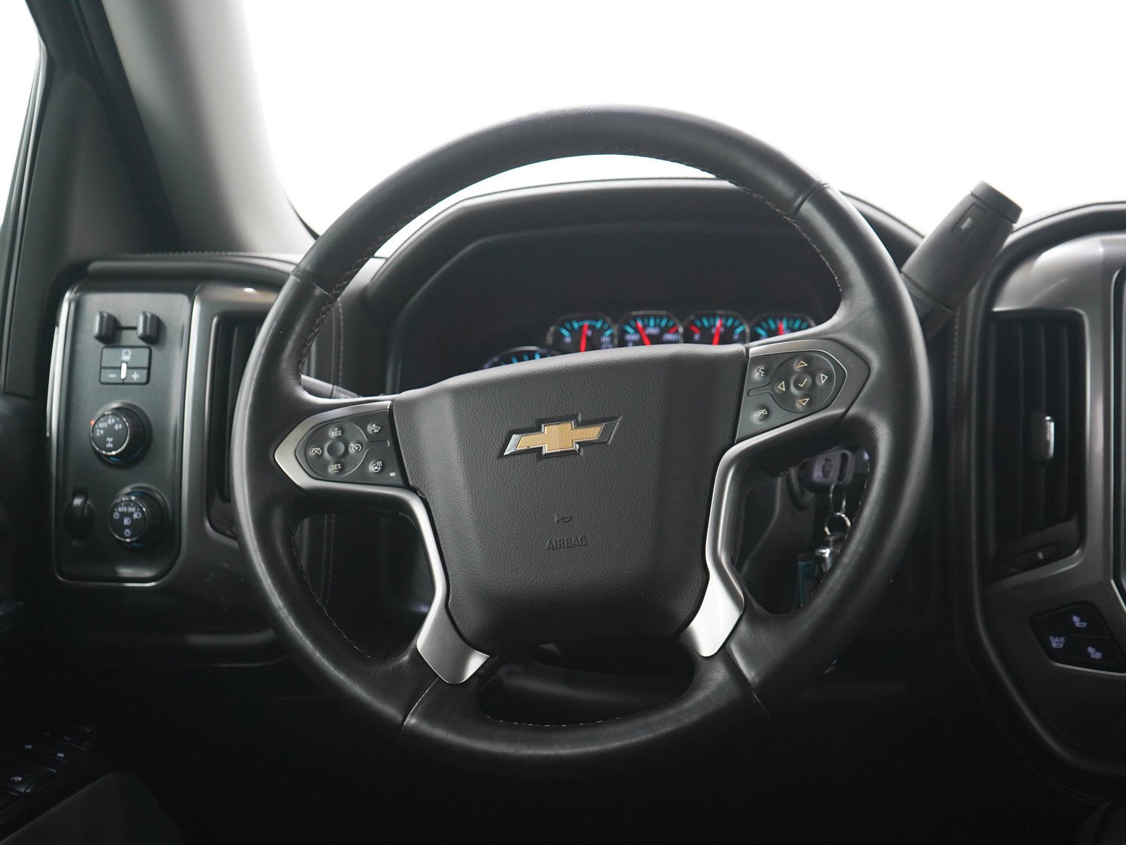 Used 2015 Silver Ice Metallic Chevrolet LTZ image 17