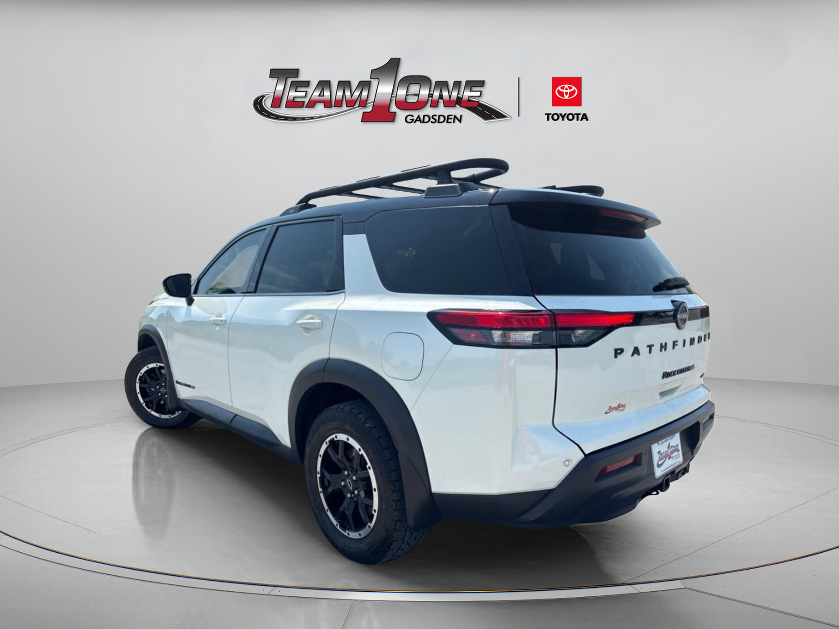 Used 2024 Pearl White Tricoat/Super Black Nissan Rock Creek image 4