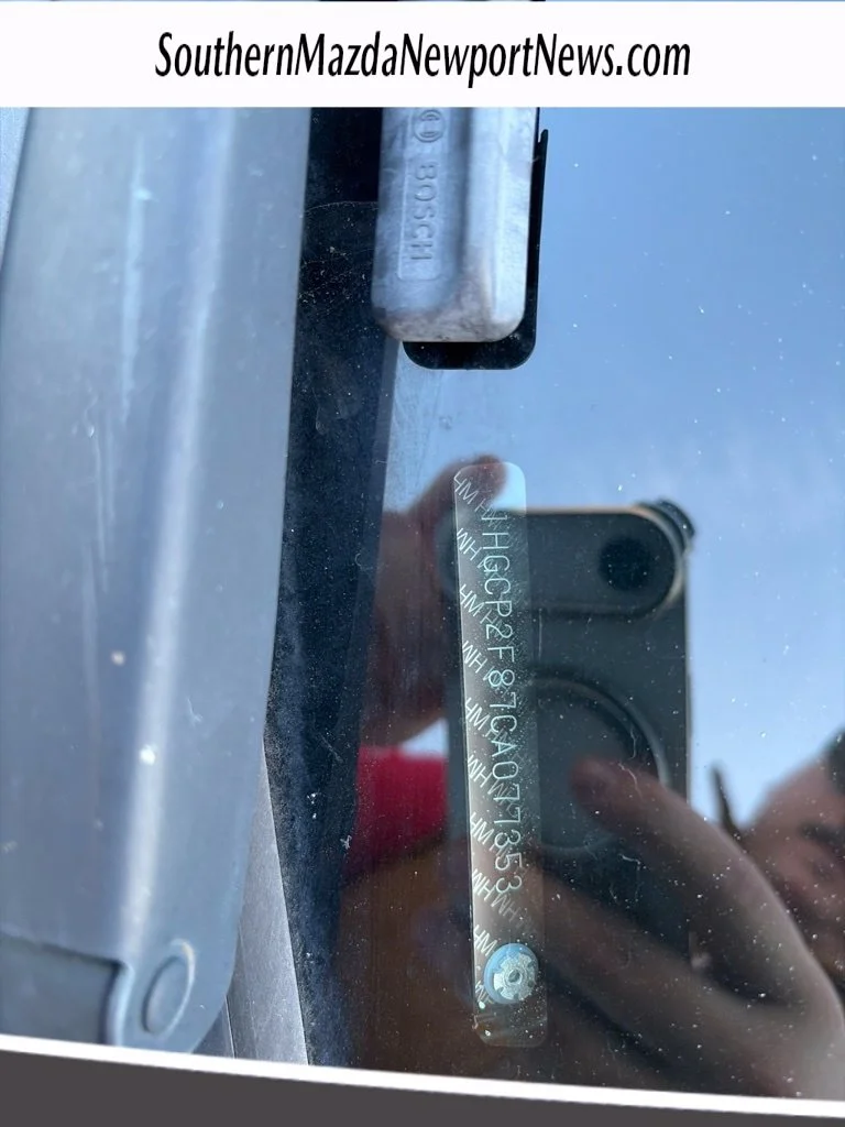 Used 2012 White Honda EX-L image 1
