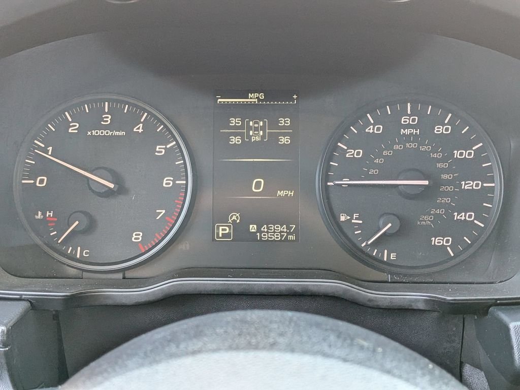 Used 2024 White Subaru Base image 15