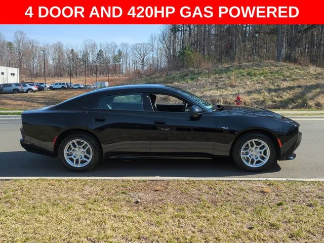 New 2026 Diamond Black Crystal Pearlcoat Dodge R/T image 14