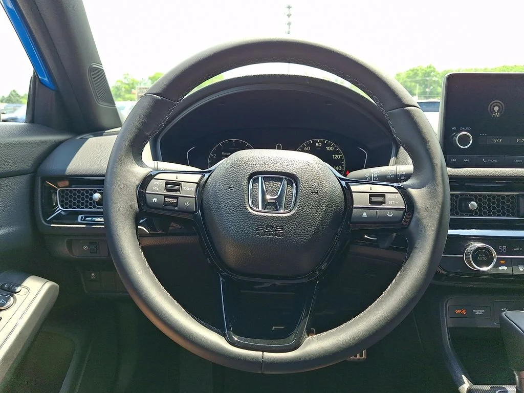 2026 Honda Civic Hatchback Sport - Photo 18