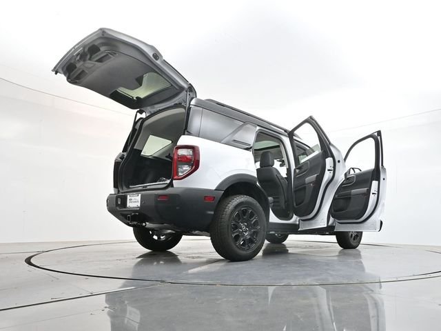 New 2026 Oxford White Ford Badlands® image 53