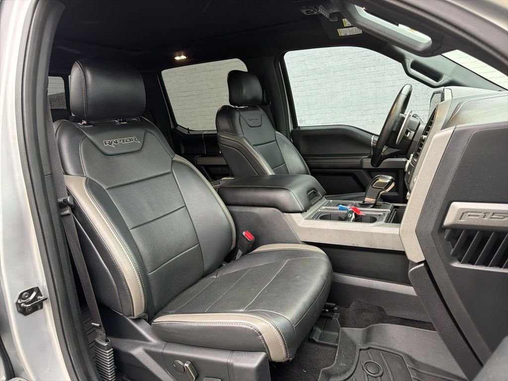 2017 Ford F-150 Raptor - Photo 13