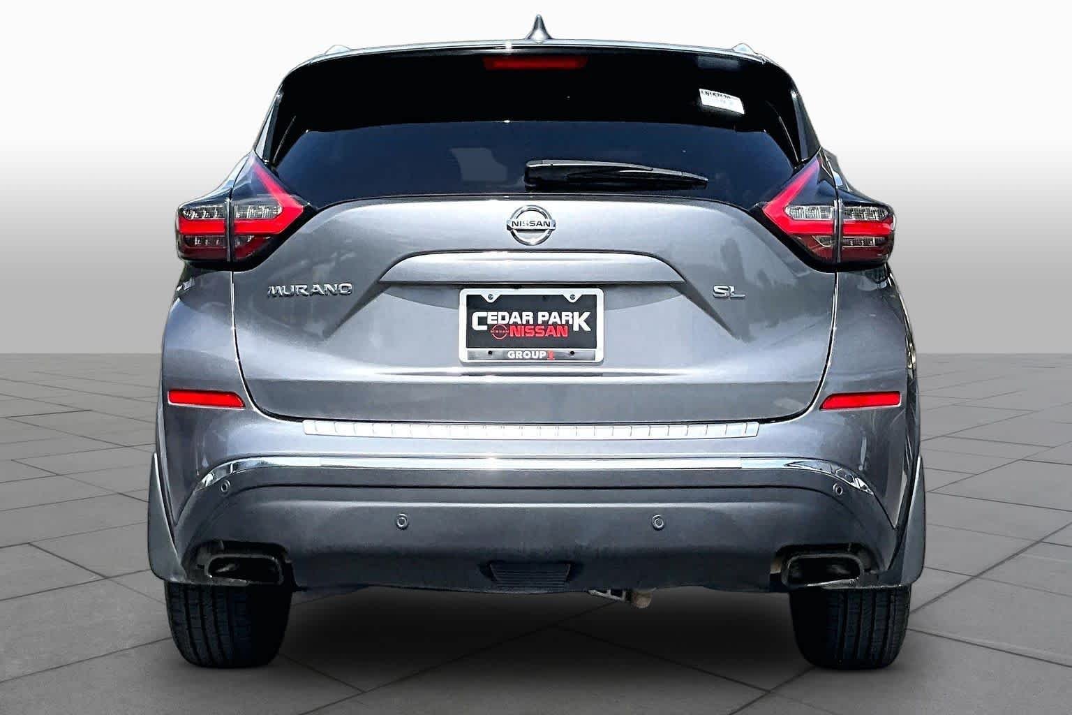 Certified Used 2020 Gun Metallic Nissan SL image 5