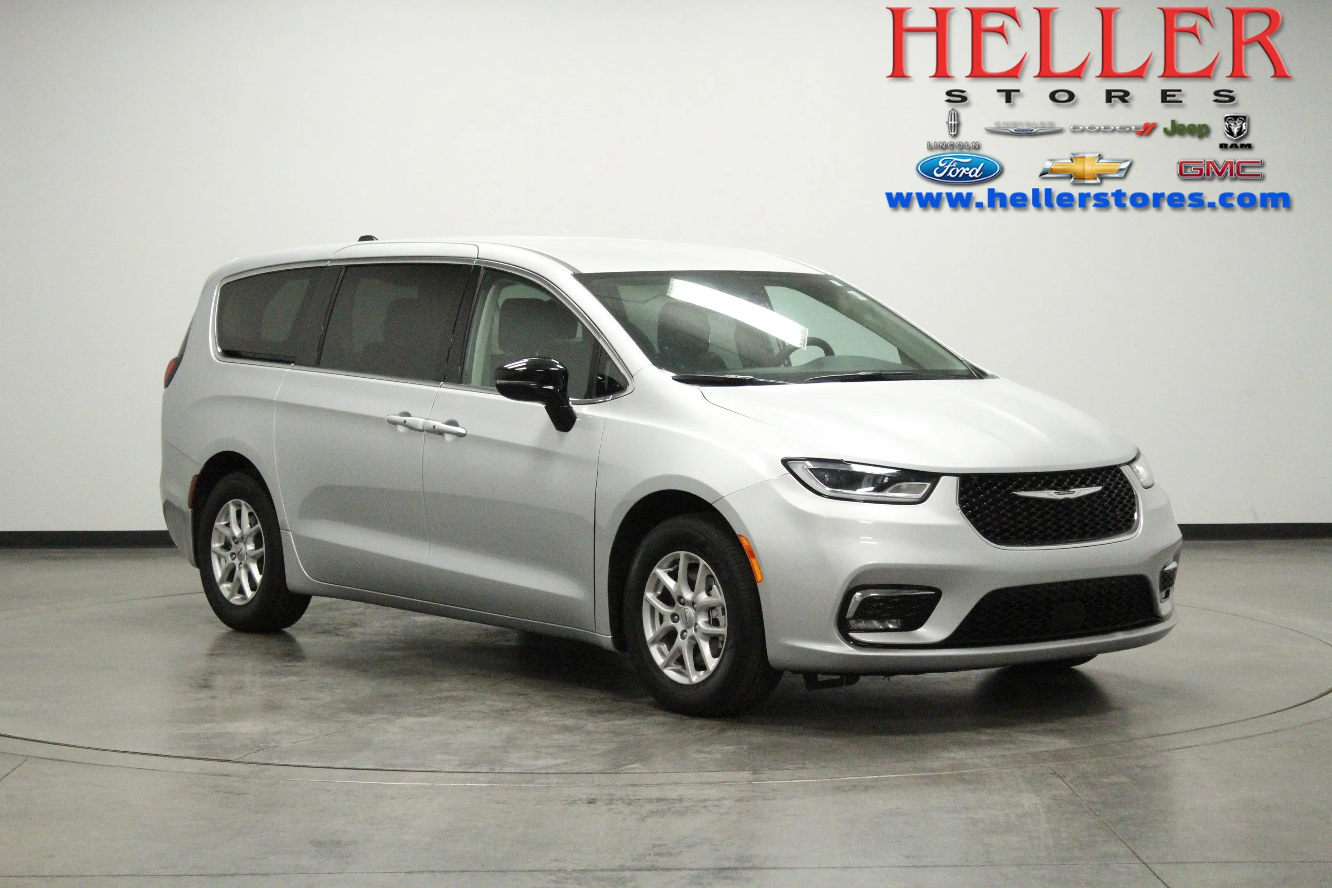 2024 Chrysler Pacifica