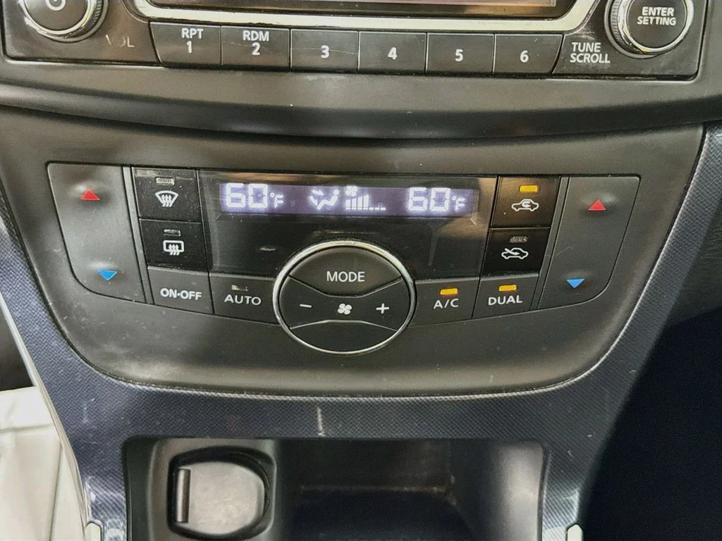 Used 2018 Red Nissan SR image 16