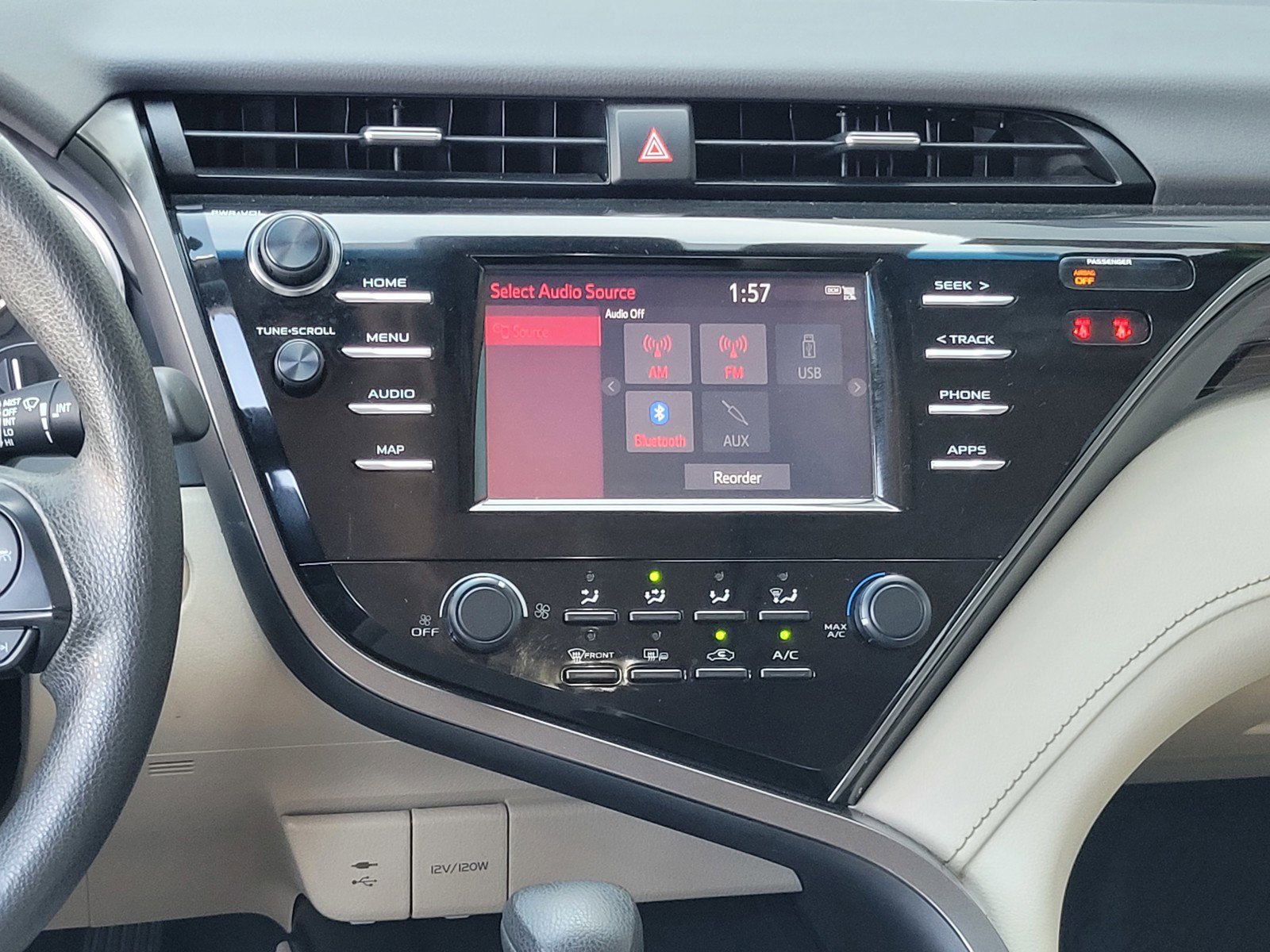 Used 2019 Red Toyota  image 16