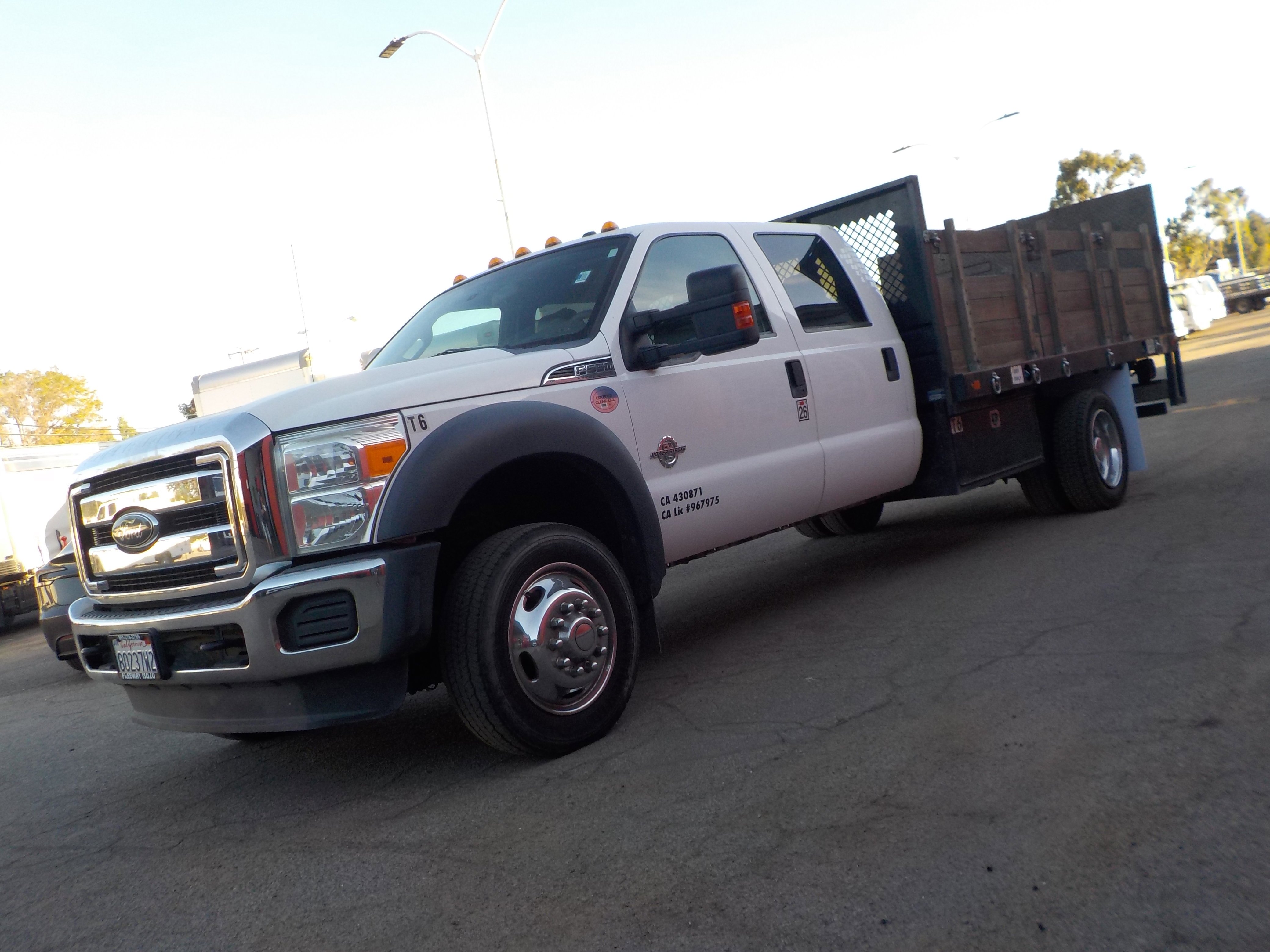 2016 Ford F-550 - Photo 39