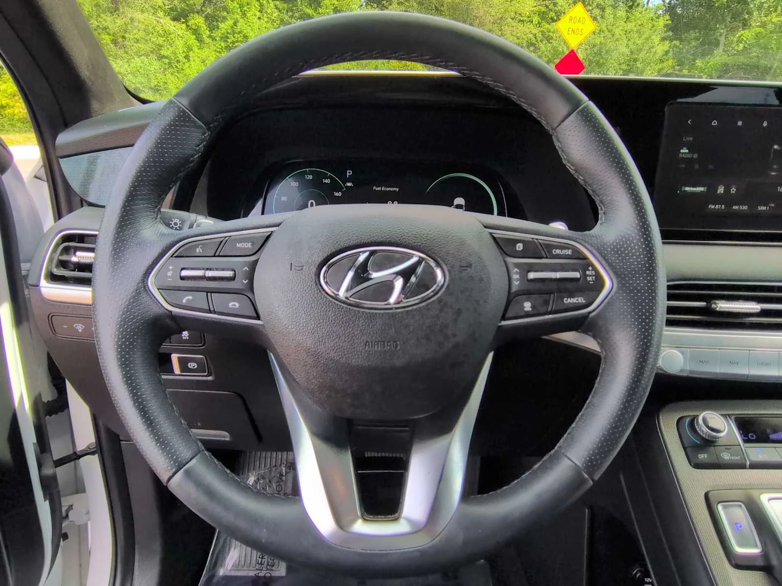 Used 2022 White Hyundai Calligraphy image 25