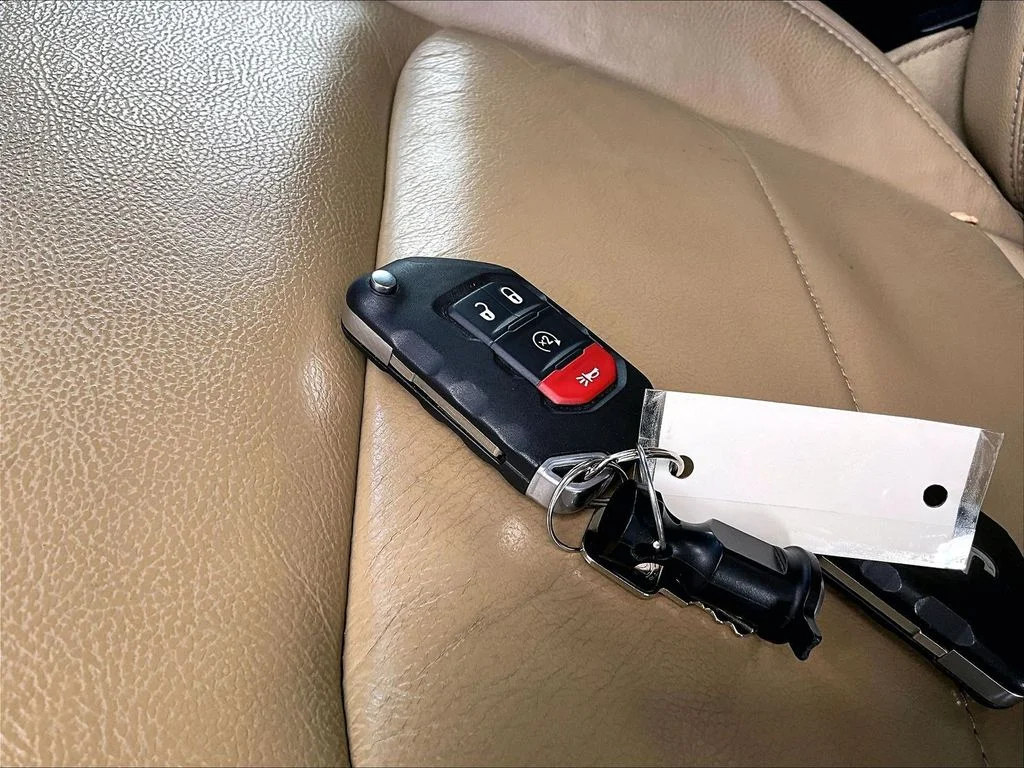 Used 2018 Orange Jeep Unlimited Sahara image 11