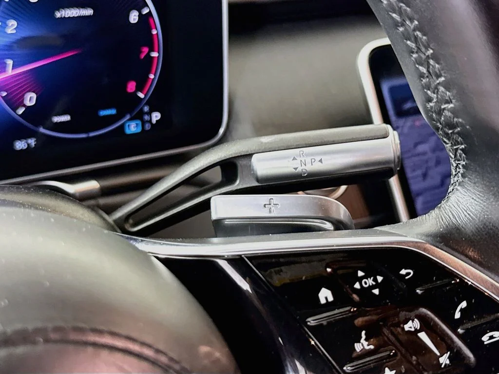 Used 2022 Gray Mercedes-Benz S 580 image 17