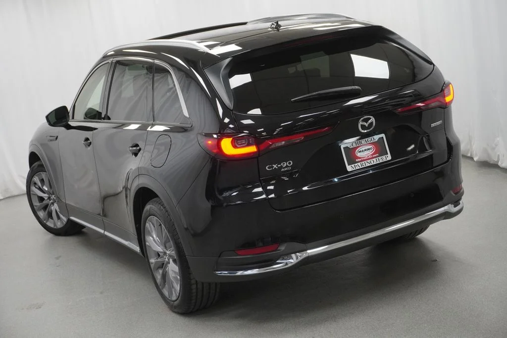 Used 2024 Black Mazda 3.3 Turbo Premium image 12