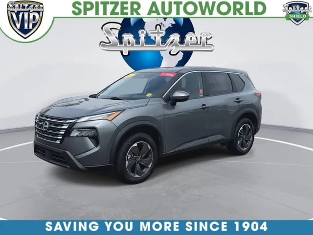 Used 2024 Gray Nissan SV image 4