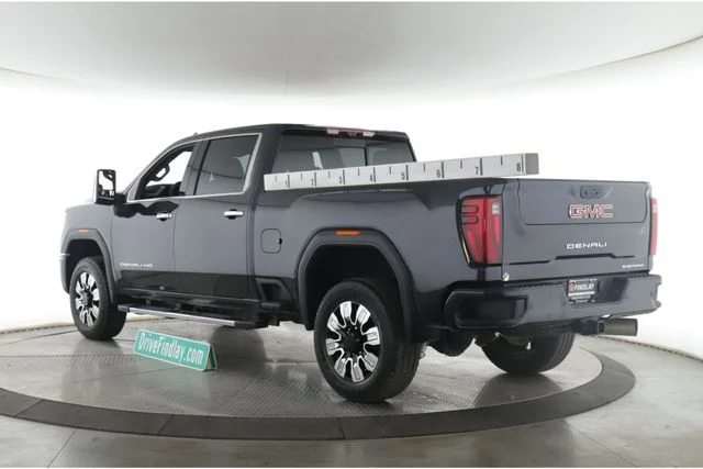 Used 2025 Black GMC Denali image 8