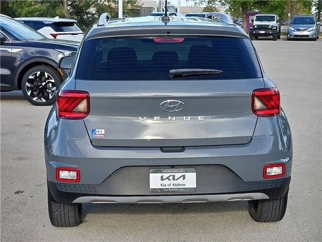 Used 2023 Ecotronic Gray Hyundai SEL (IVT) Front-Wheel Drive image 3