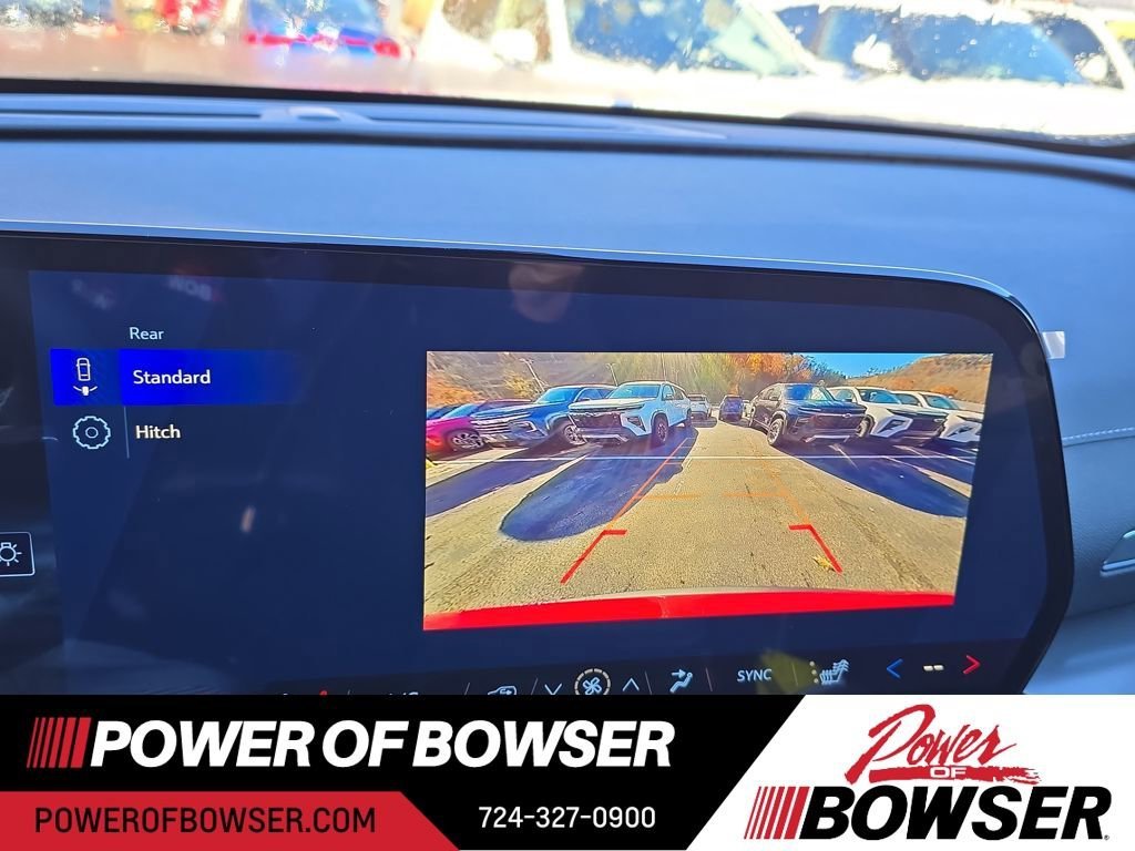 2026 Chevrolet Traverse 2LT photo 4