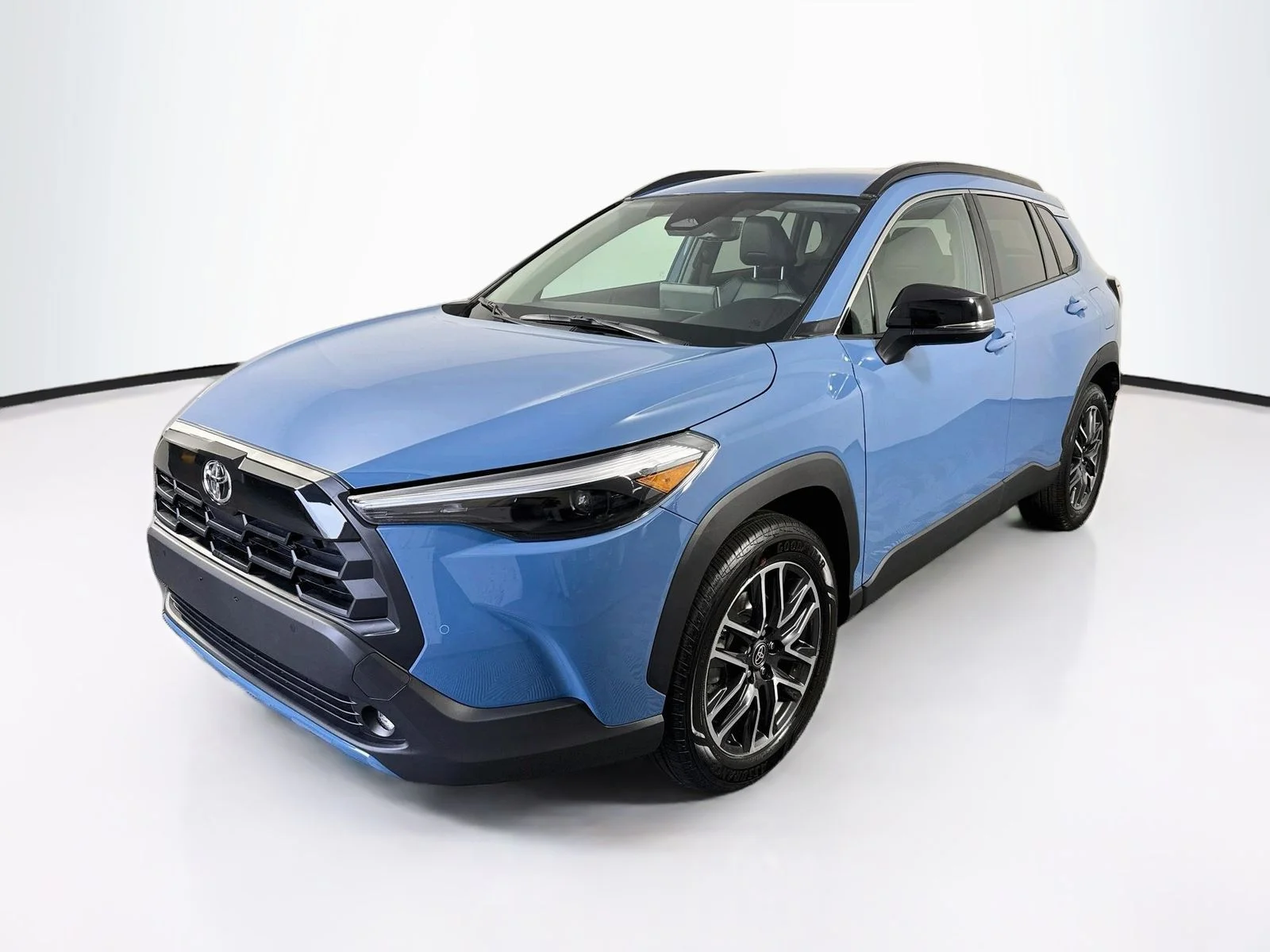 Certified Used 2026 Blue Toyota XLE image 3