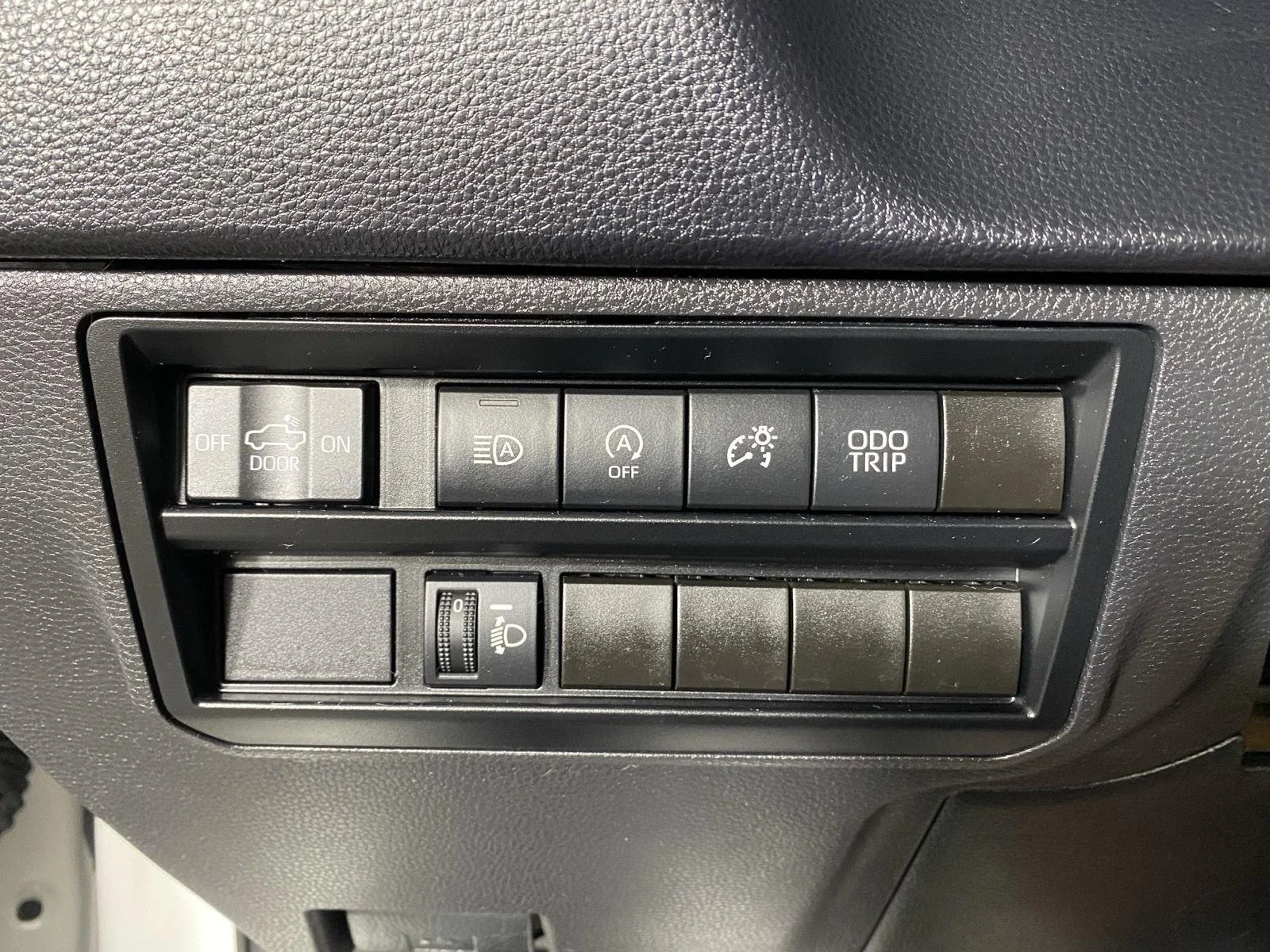 Used 2024 Ice Cap Toyota SR5 image 20