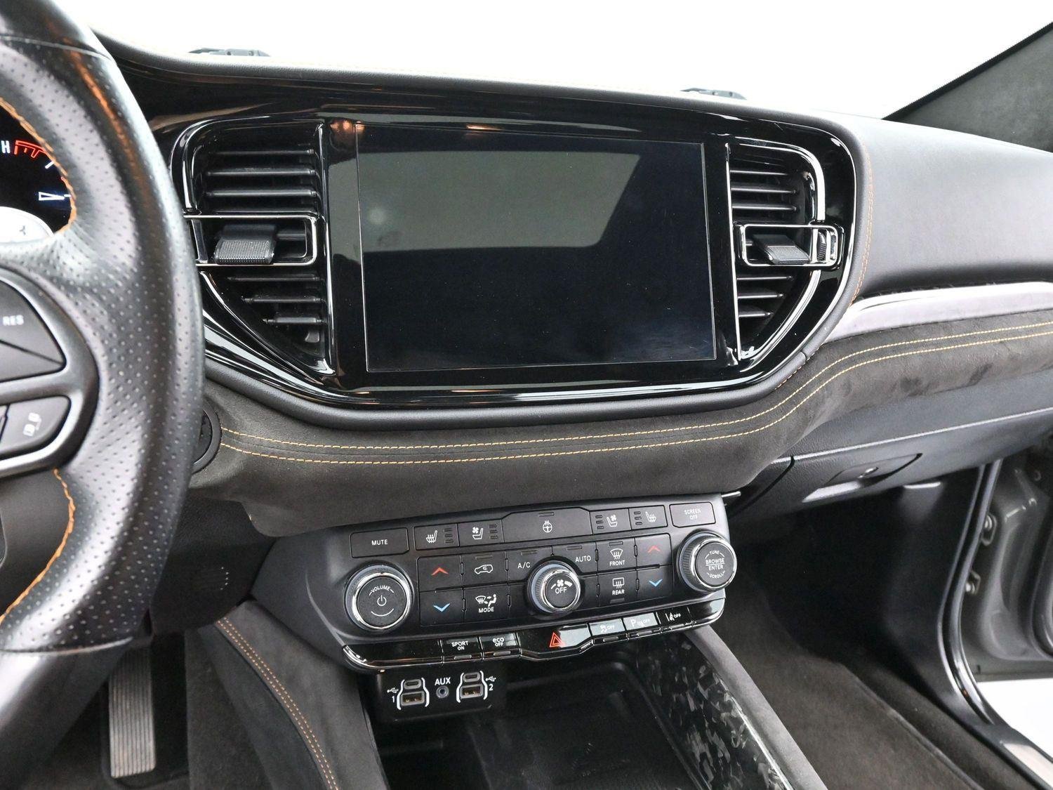 Used 2022 Destroyer Gray Clearcoat Dodge Orange Sport image 18