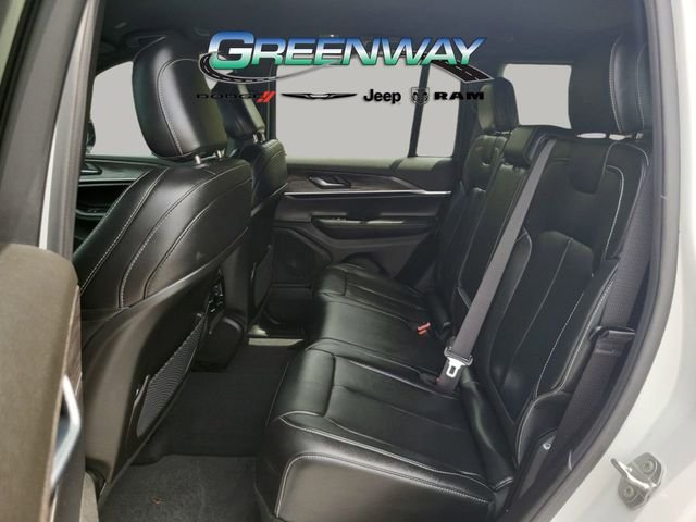Used 2025 White Jeep Limited image 13