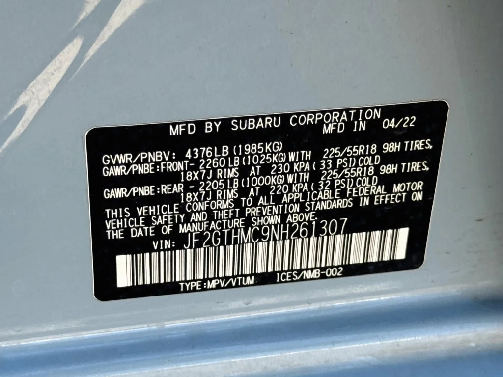 Used 2022 Gray Subaru Limited image 40