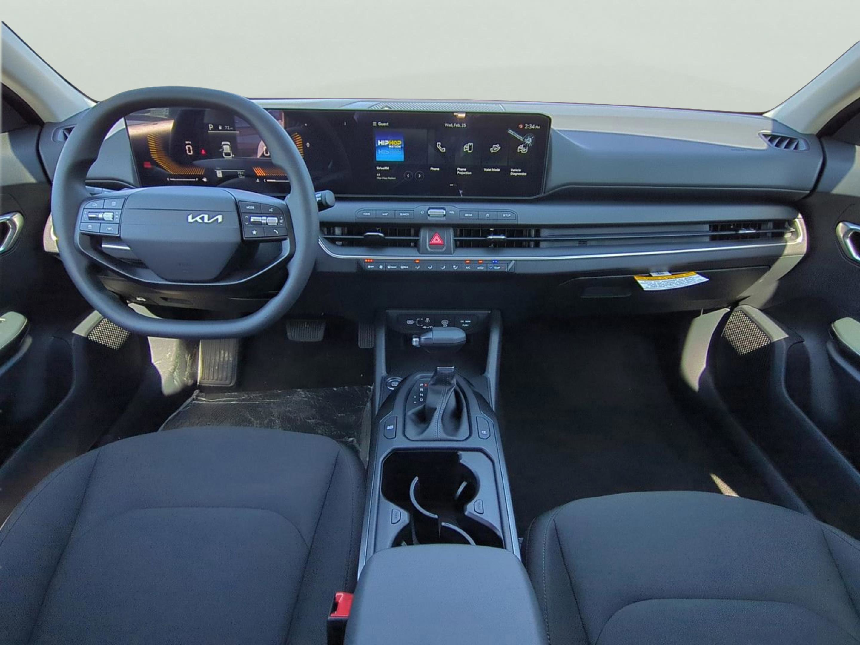 New 2026 Snow White Pearl Kia LX image 12