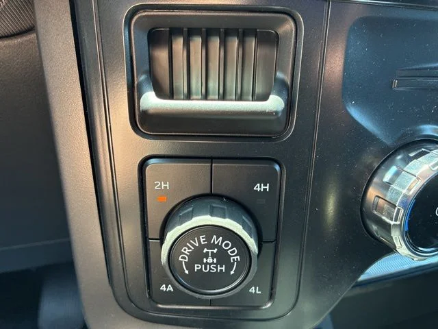New 2026 Iconic Silver Metallic Ford Lariat® image 42