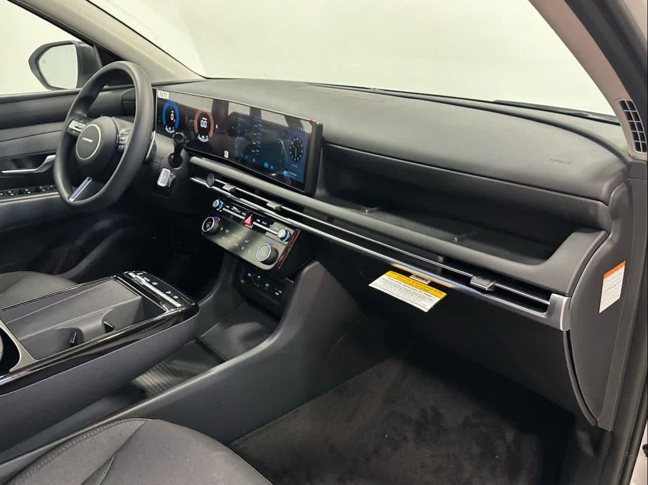 New 2026 Creamy White Pearl Hyundai SEL AWD image 31