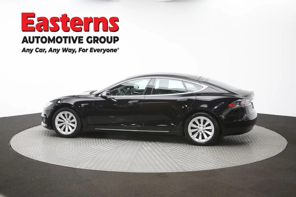 Used 2018 Black Tesla 75D image 56