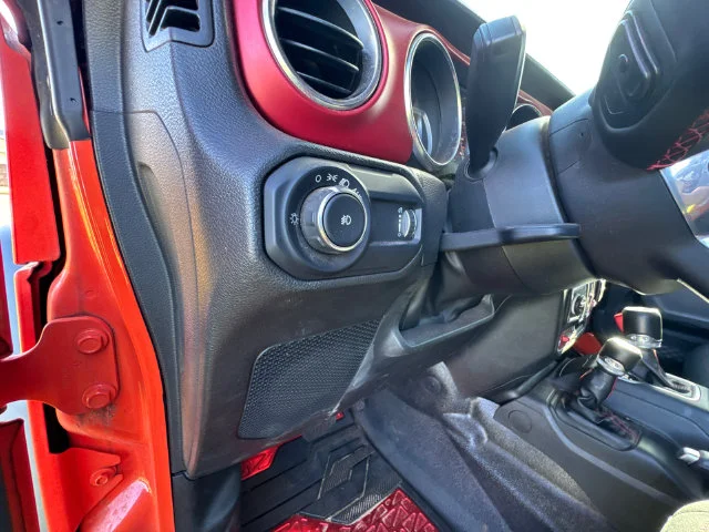 Used 2023 Orange Jeep Rubicon image 13