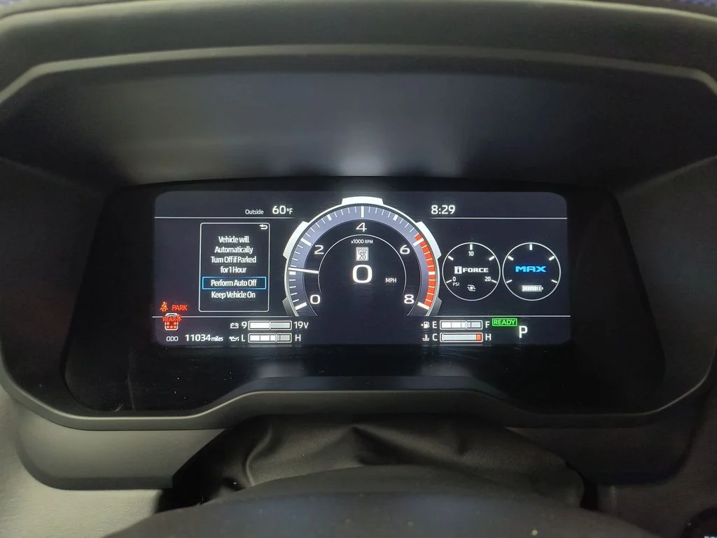 Used 2026 Wind Chill Pearl Toyota Platinum image 18