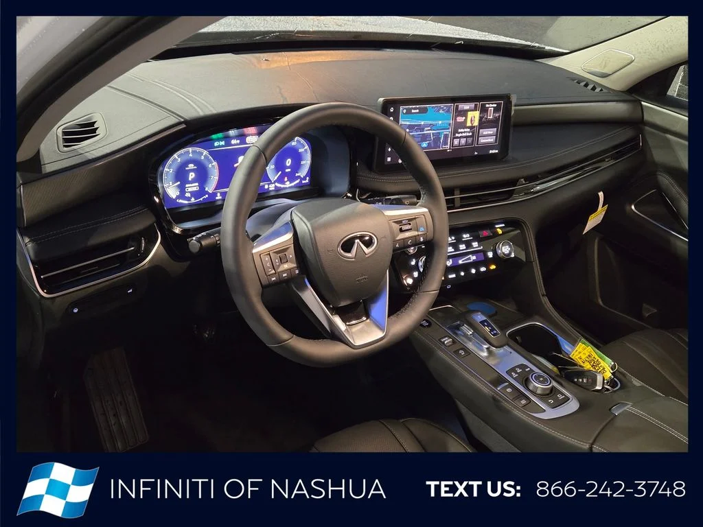 New 2027 RADIANT WHITE INFINITI Luxe AWD image 5