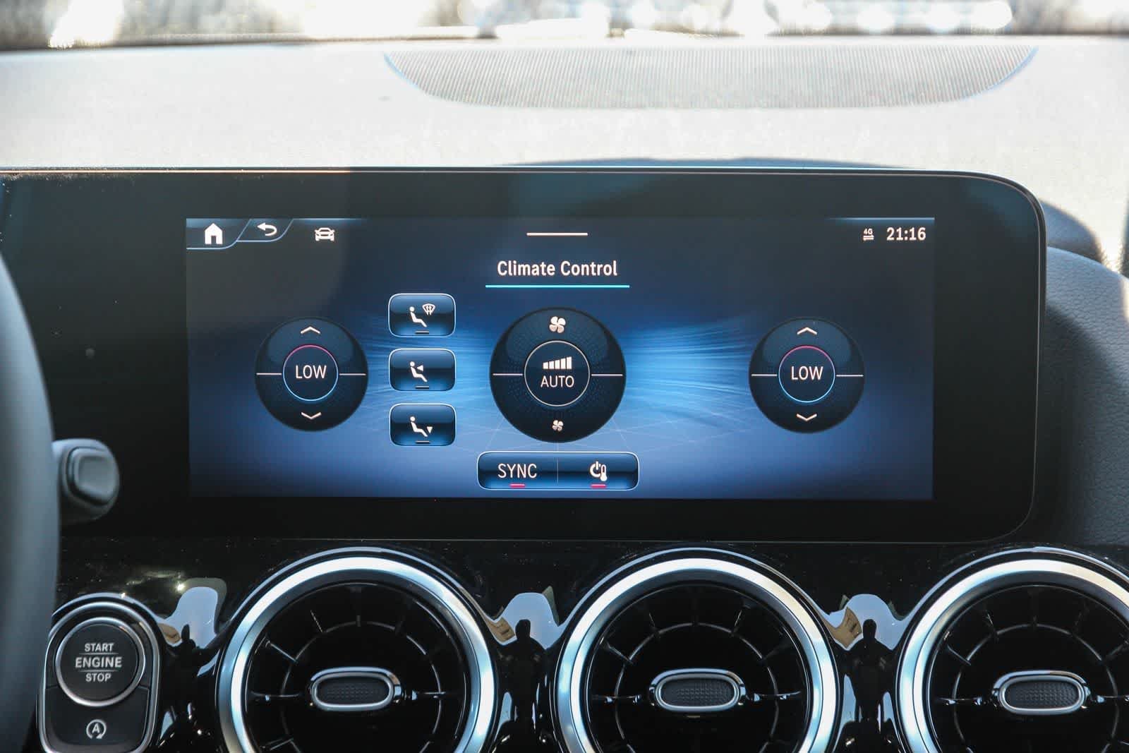 New 2026 Polar White Mercedes-Benz GLA 250 image 15