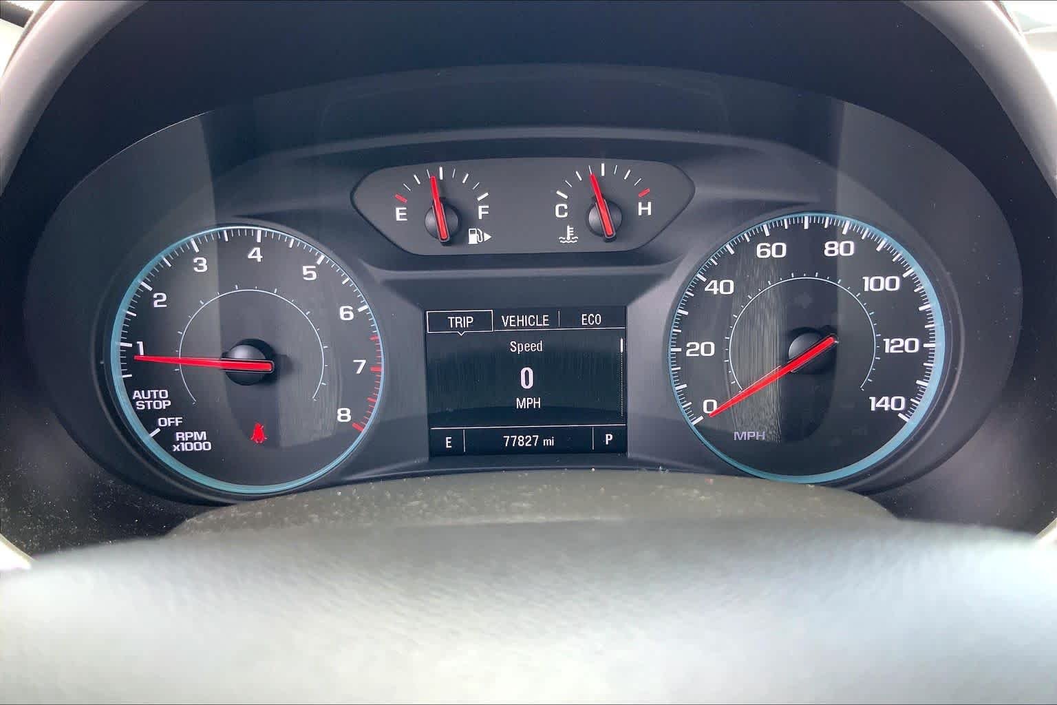 Used 2022 Summit White Chevrolet RS image 25