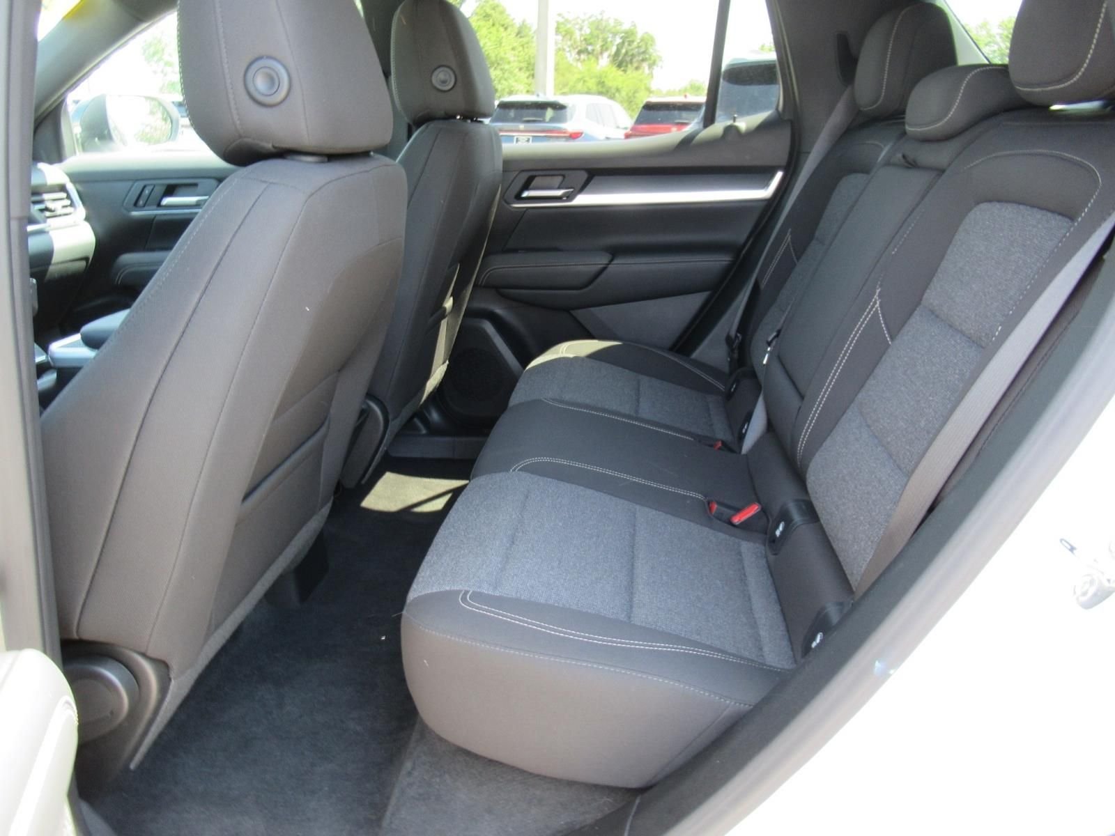 Used 2026 White GMC Elevation image 32
