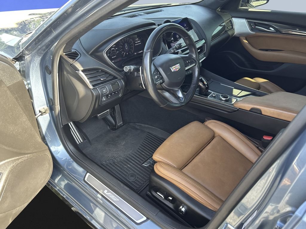 Used 2023 Midnight Steel Metallic Cadillac V-Series image 9