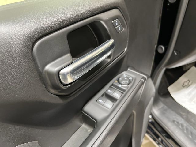 2025 Chevrolet Silverado 1500 Custom - Photo 21