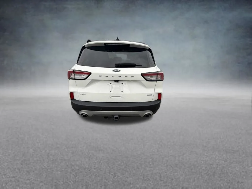 Used 2020 White Ford SEL image 4