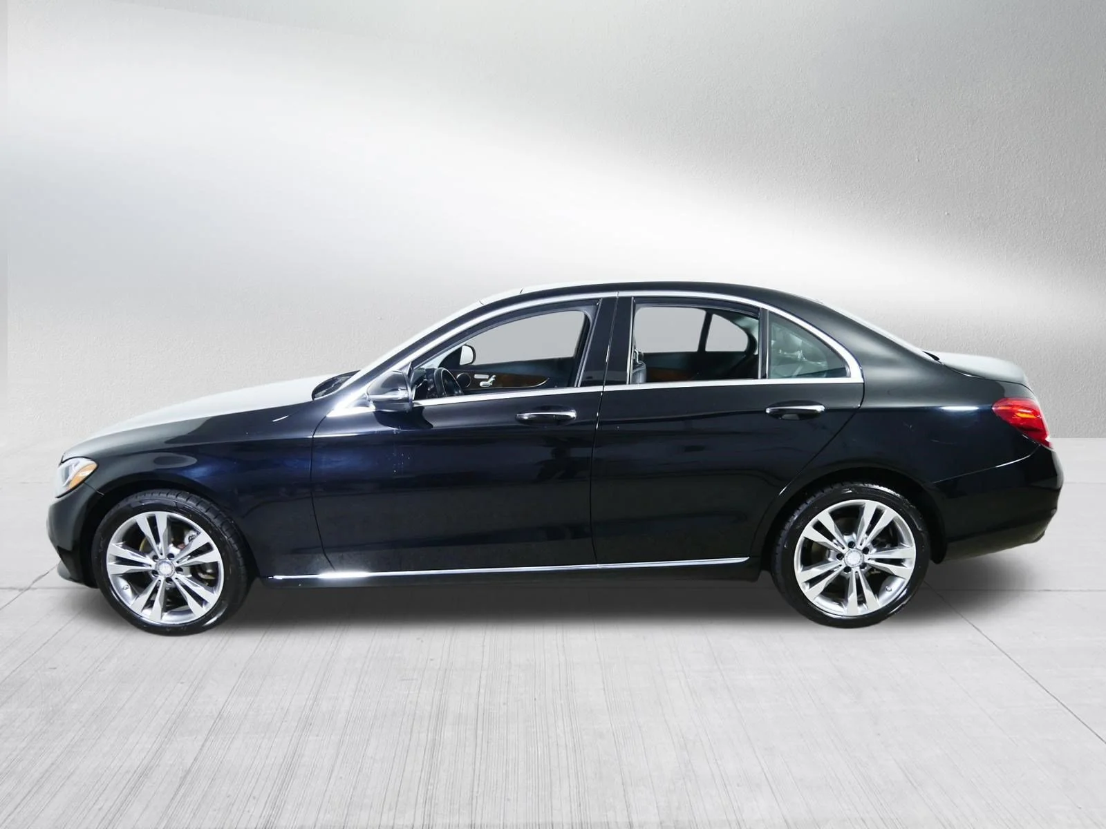 Used 2016 Black Mercedes-Benz C 300 image 4