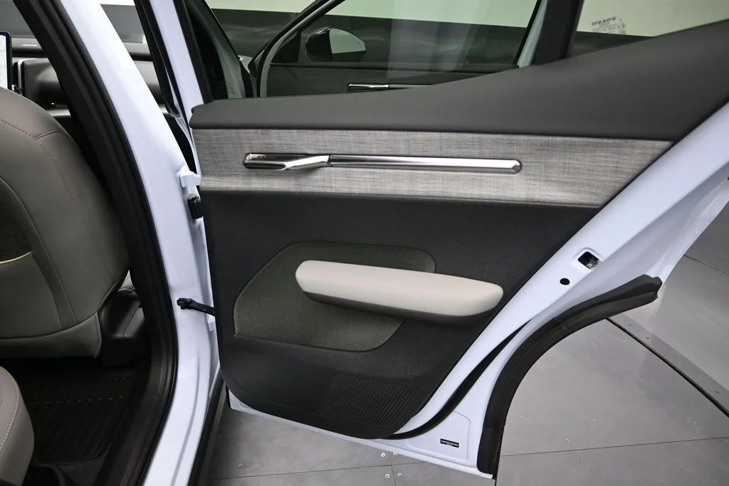 New 2026 Cloud Blue Volvo Twin Motor Performance Plus image 15